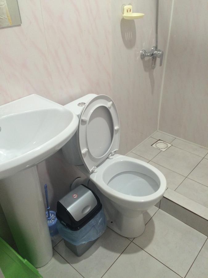 U Romana Guest House New Athos Extérieur photo